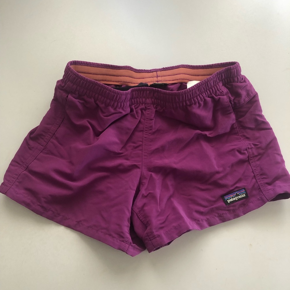 Patagonia shorts (girls size L)